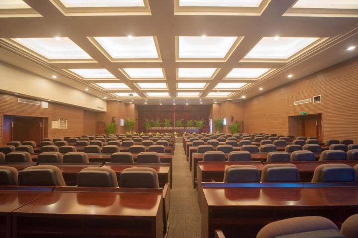 Ramada Chengdu North Hotel Bisnis foto